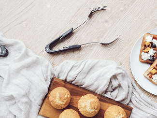 Anytongs lifestyle — product in use